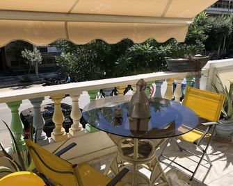 Studio 66 in Kalamaria - Selanik - Balkon