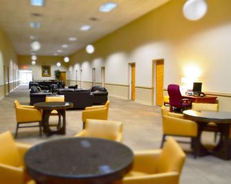 Crystal Cove Riverfront Resort - Palatka - Lounge