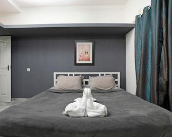 Aishwarya Apartment - Bengaluru