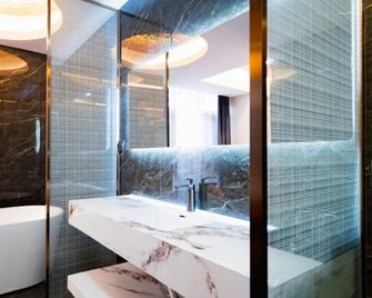 Hillhouse Hotel - Chaozhou - Bedroom
