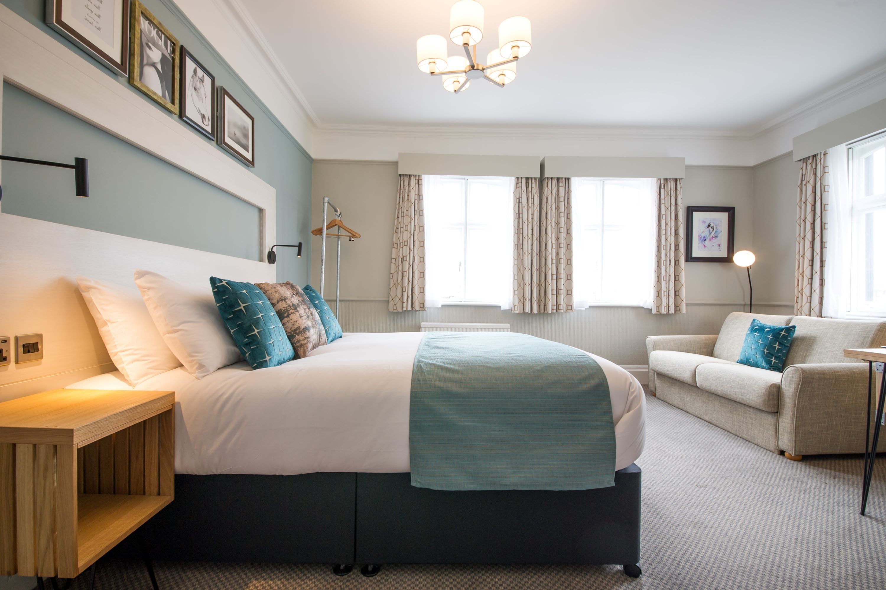 The Swan Inn by Innkeeper's Collection - نورويتش - غرفة نوم