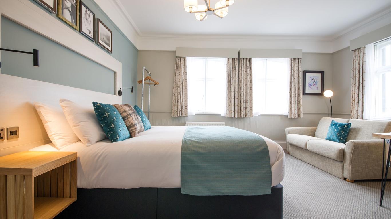 The Swan Inn by Innkeeper's Collection