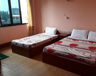 Seven Steps Guest House - Lumbini Sanskritik - Habitación
