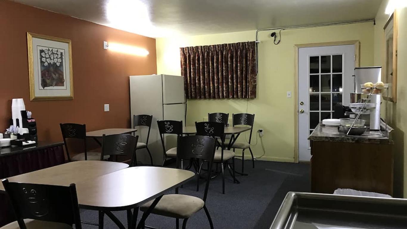 شامروك كنتري إن