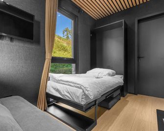 Sogndal Fjordpanorama - Sogndal - Bedroom