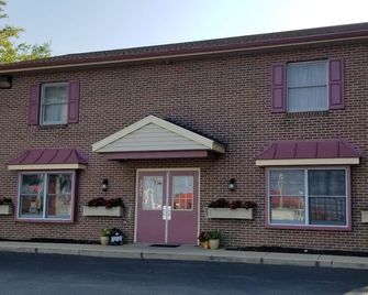 Classic Inn Lancaster - Lancaster - Building