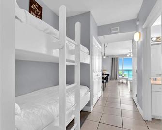 Celadon Beach - Panama City Beach - Habitación