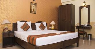 Nazri Resort - בגה (הודו) - חדר שינה