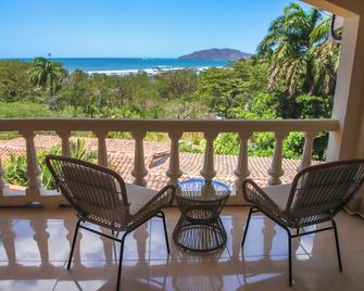 Maravida Social Hotel by Crazy Monkey - Tamarindo - Balcón