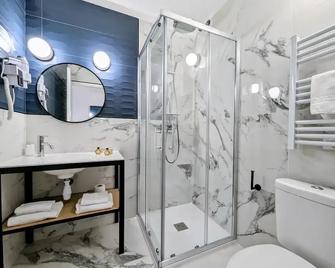 Hôtel Flor - Saint-Florent - Bathroom