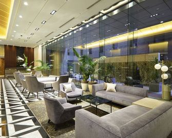 هوتل فيلا فونتاين جراند طوكيو - روبونجي - طوكيو - ردهة