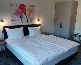 Hotel Stadt Gernsbach - Gernsbach - Habitació