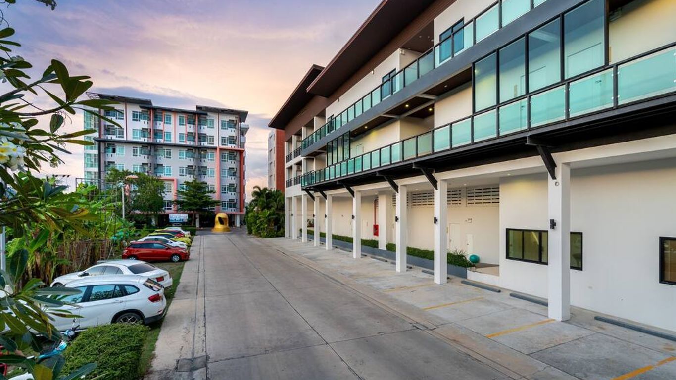 The Thames Pool Access Resort & Villa - Sha Extra Plus