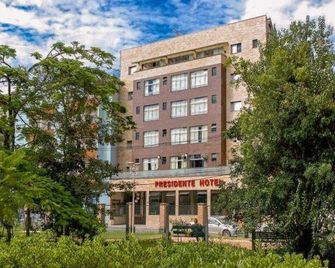 President Hotel - Poços de Caldas - Building