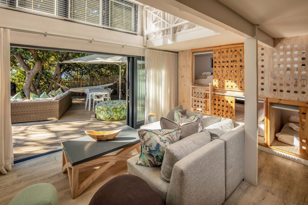 The Bungalow - פלטנברג ביי - סלון