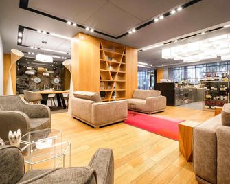 Novotel Almaty City Center - אלמאטי - טרקלין