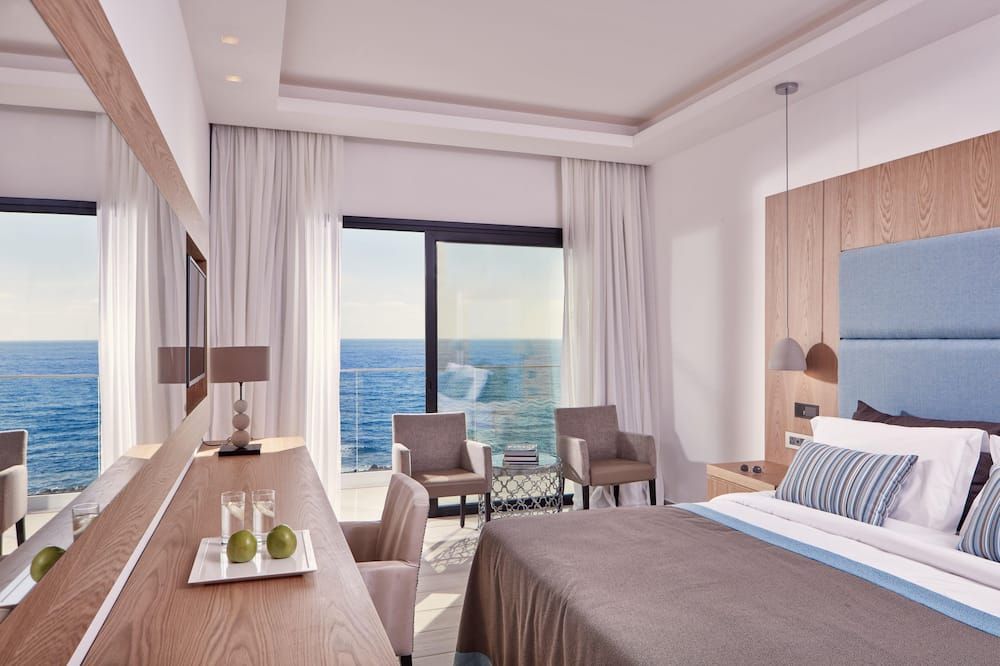 Atlantica Golden Beach Hotel - Adults Only - פאפוס - חדר שינה