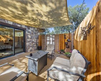 The Petite-Villas at Dorner Family Viney - Tehachapi