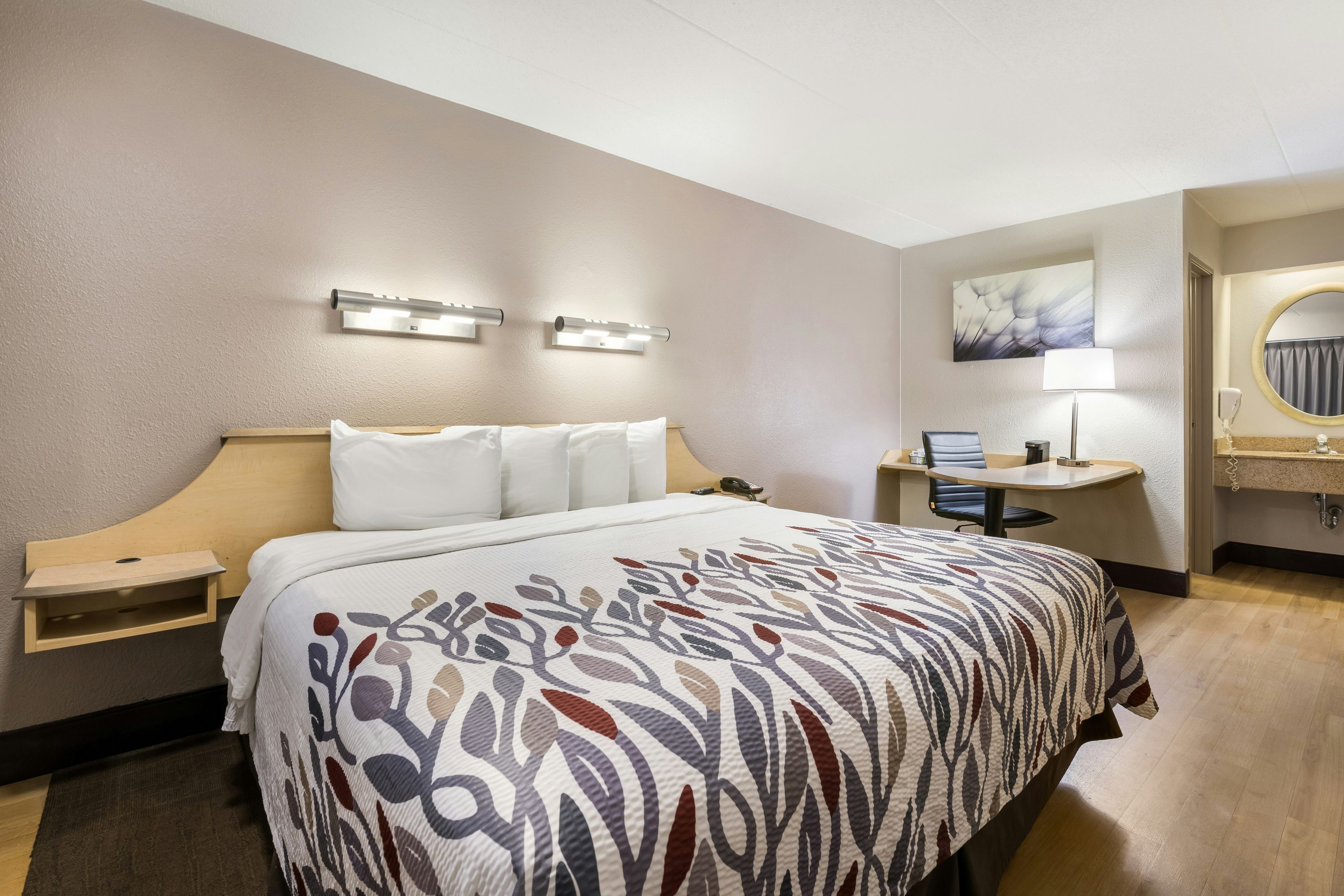 ريد روف إن روكفورد إيست - كازينو ديستريكت - روكفورد - غرفة نوم