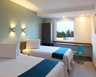 One Monterrey Aeropuerto - Apodaca - Bedroom