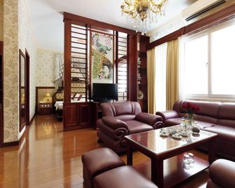 فيكتوري سايجون هوتل - هوتشي مين سيتي - غرفة معيشة