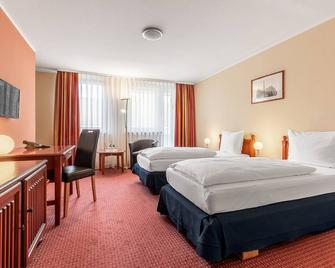 Azimut Hotel Nuremberg - Norimberga - Camera da letto