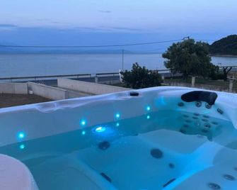 Balance Accommodation - Stavros