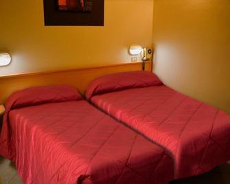 Albergo Aurora - Castenaso - Bedroom