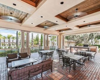 Sunny & Serene Townhouse in Chula Vista townhouse - Chula Vista - Restaurant