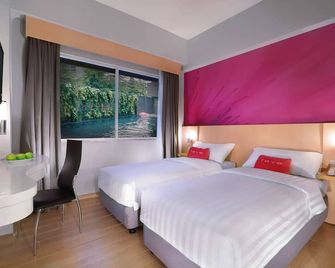 Favehotel Jababeka Cikarang - בקאשי - חדר שינה