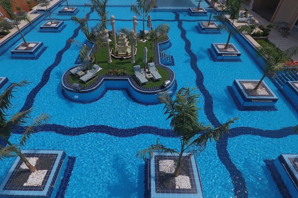 منتجع بالما بيتش