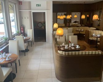 Hafner Hotel Apartment Self Check-In Anytime - שטוטגרט - מסעדה