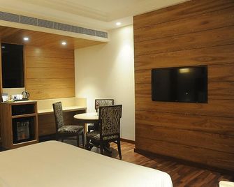 Hotel Mary Land - Zerakpur - Slaapkamer