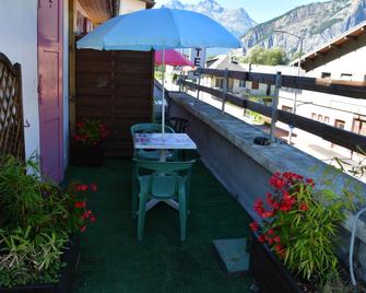 Hotel Le Terminus - Le Bourg-dʼOisans - Balcon