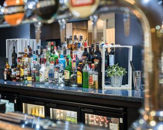 Holiday Inn Manchester - West By IHG - Salford - Bar