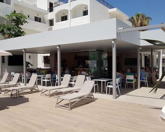 Imperial Hotel - קוס - פטיו