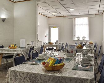 Apartment 786 At The Granville - Blackpool - Restaurant