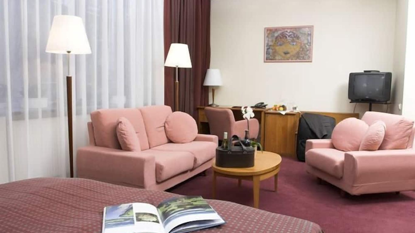 考納斯貝斯特巴提酒店