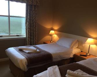 Purdy Lodge - Belford - Bedroom