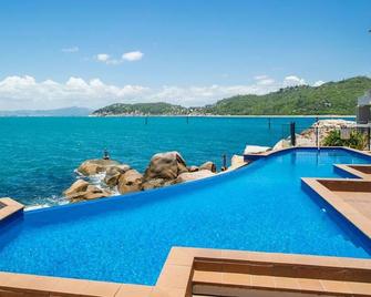 1 Bright Point Apartment 3303 - Nelly Bay - Piscina