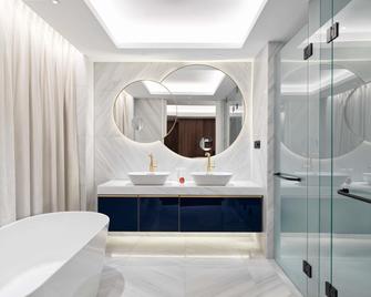 Athens Capital Hotel - MGallery Collection - Atenas - Habitación