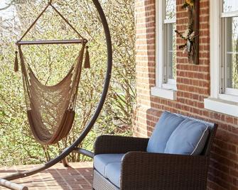Garden Thyme Farm, 2 bdrm & 1bath. Beautiful Gardens & Flowers /Farm stay - New Holland - Innenhof