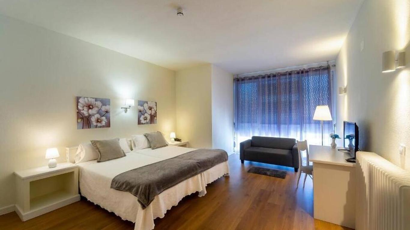 Hotel La Mota by Punta25 Hotels Group