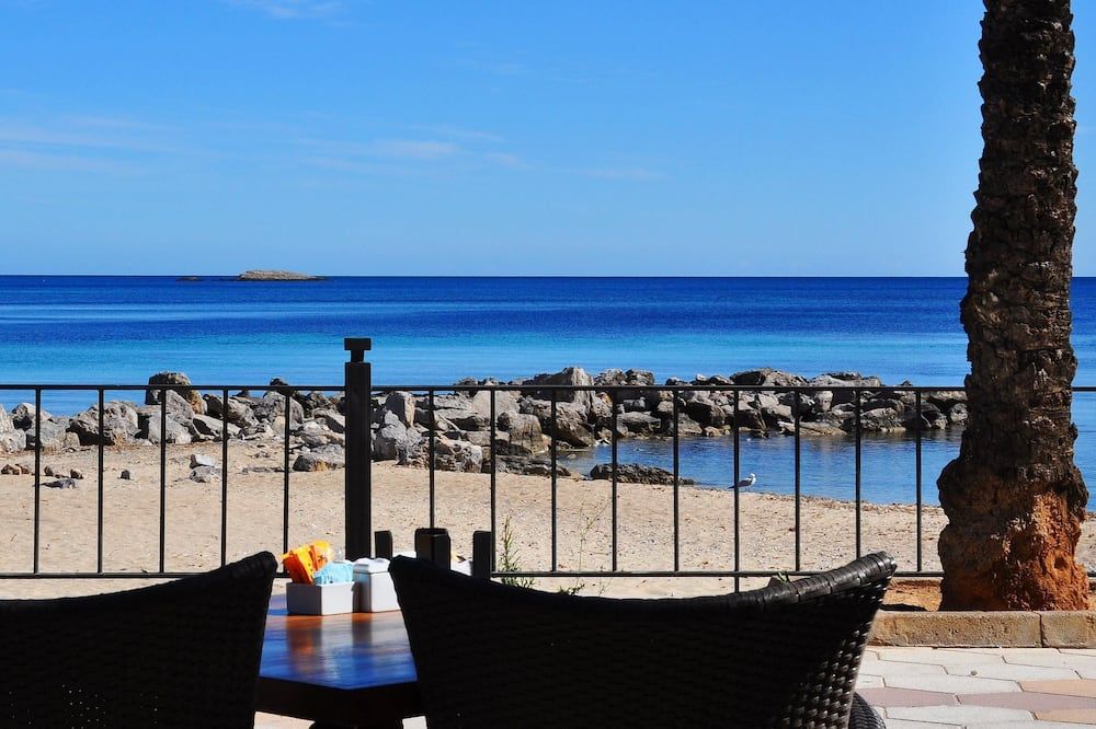 Apartamentos Llobet Ibiza - Ibiza - Beach