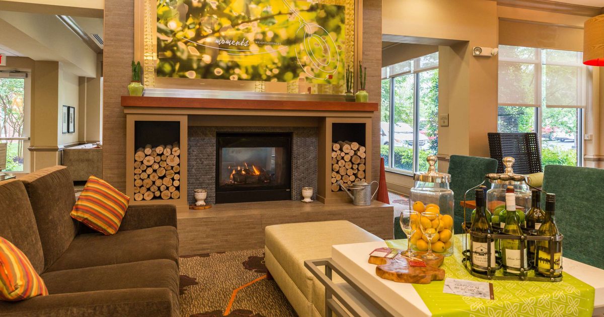 Hilton Garden Inn Charlottesville à partir de 120 €. Hôtels à Charlottesville KAYAK