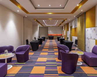 ibis Coimbatore City Centre - Coimbatore - Ruang rapat