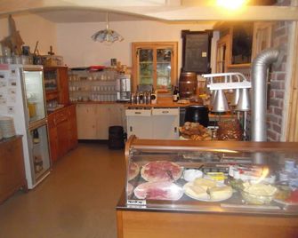 Schwarzwaldhotel-Gasthof Hirsch - Bad Wildbad - Buffet