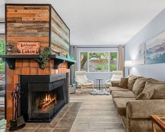 On the Horizon | Slope-Side | Pets | Ground-Level - Panorama - Sala