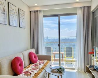 Thuy' Homestay - The Song Vung Tau - Vung Tau - Living room