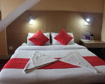 Hotel Kalash - Kālimpong - Bedroom